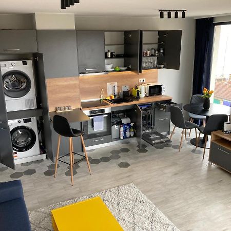 Apartment Opalchenska / Pirotska Sofia Zewnętrze zdjęcie